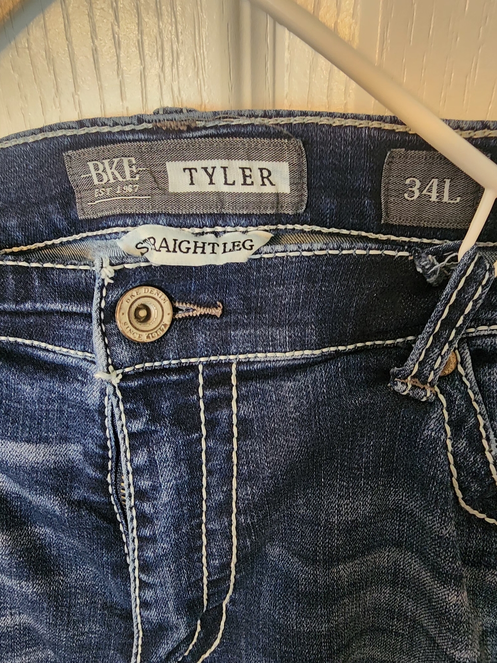 BKE Tyler Straight Leg Jeans in Dark Blue